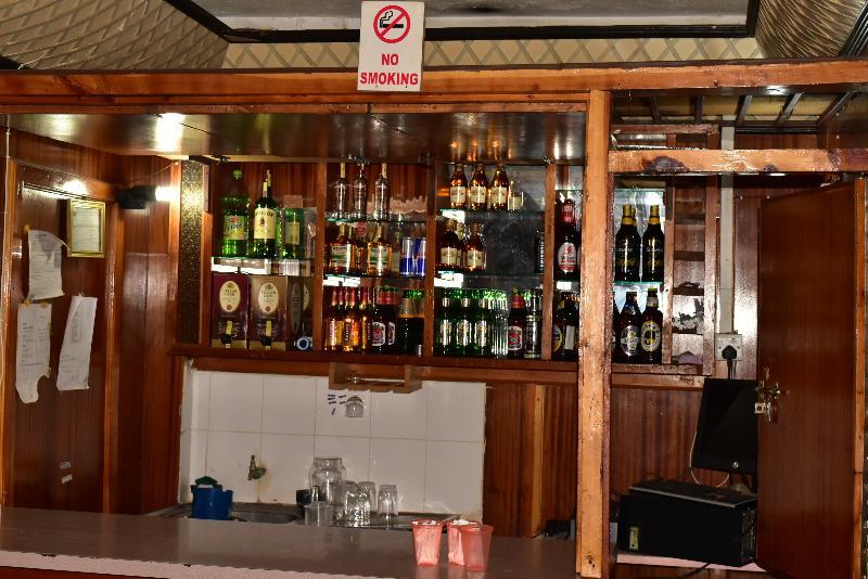 Ibis Hotel نيري المظهر الخارجي الصورة