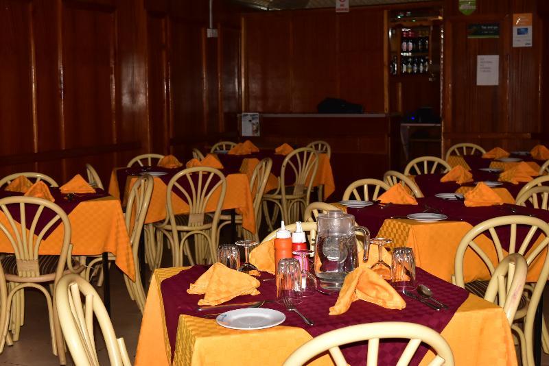Ibis Hotel نيري المظهر الخارجي الصورة